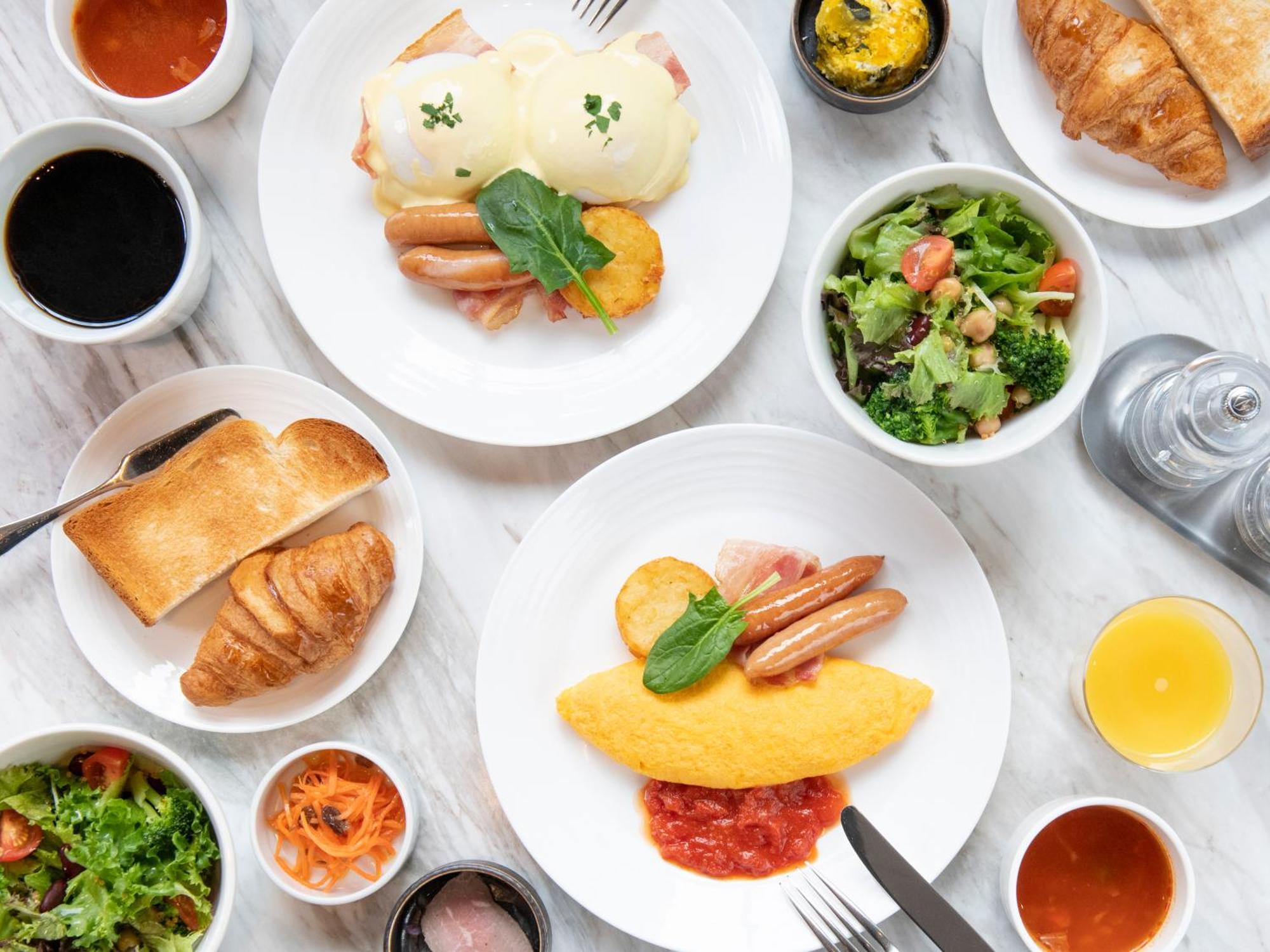 Mitsui Garden Hotel Roppongi Tokyo Premier Екстер'єр фото A typical breakfast at the restaurant